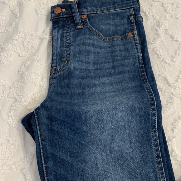 Madewell TENCEL 10” high-rise skinny in danny wash - Picture 7 of 10
